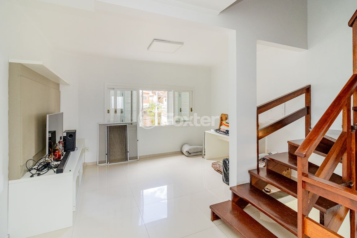 casa sobrado para comprar em Dante Poggetti, 135 - foto 8