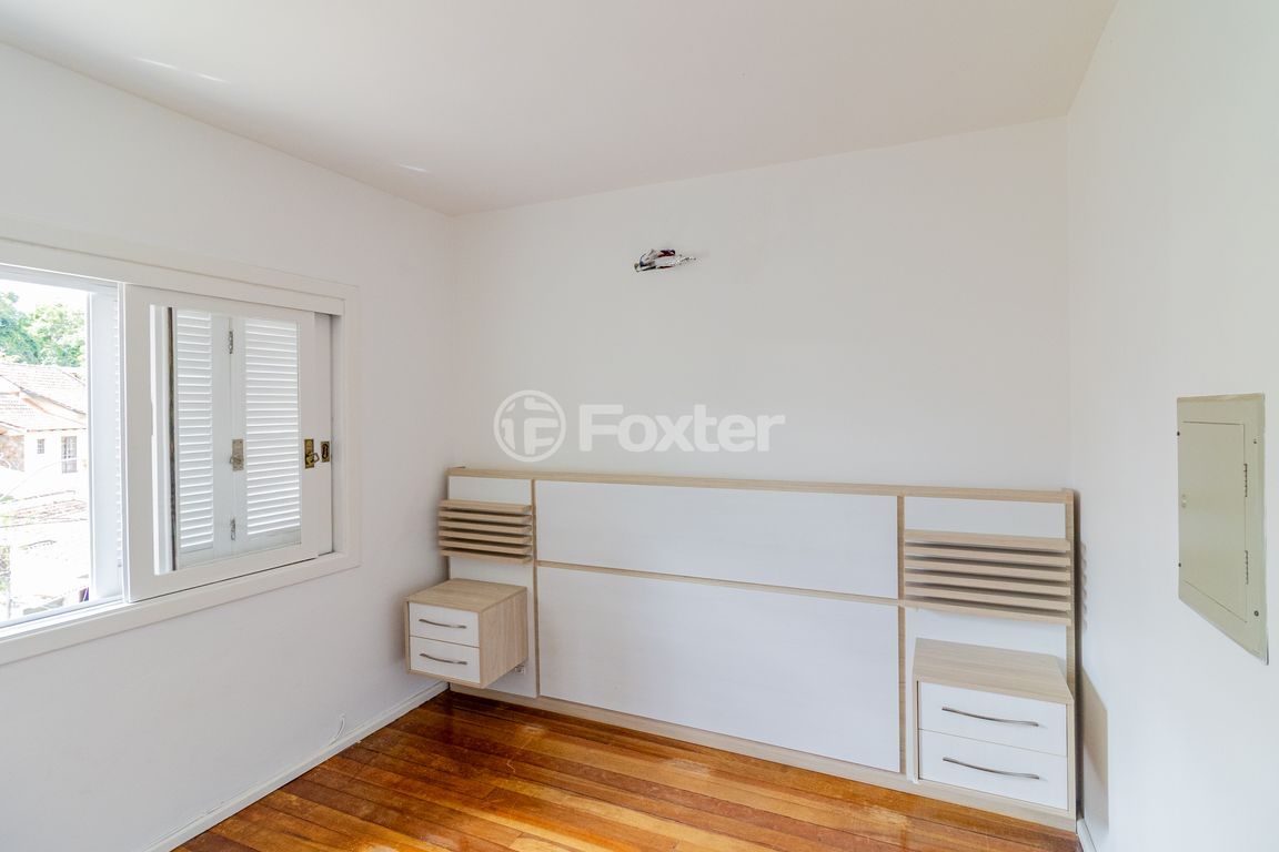 casa sobrado para comprar em Dante Poggetti, 135 - foto 18