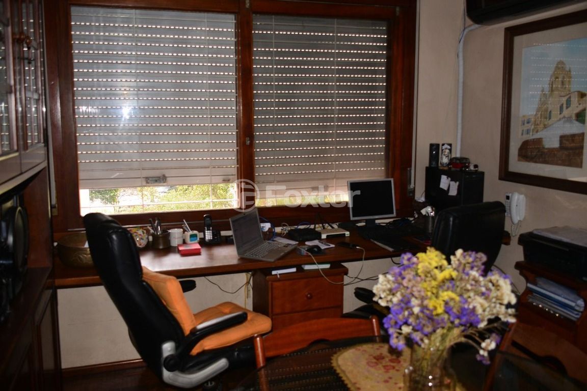 casa sobrado para comprar em Doutor Jorge Fayet, 501 - foto 18