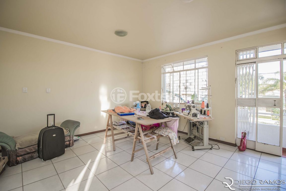 casa sobrado para comprar em Visconde de Macaé, 240 - foto 4