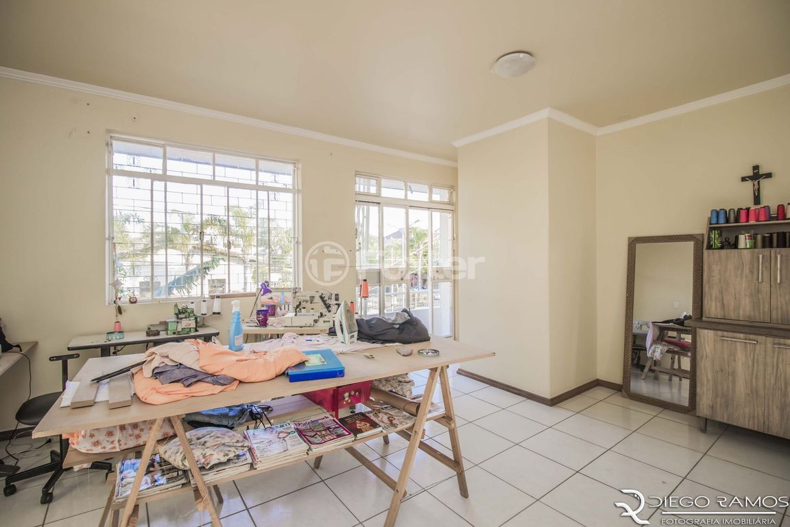 casa sobrado para comprar em Visconde de Macaé, 240 - foto 5