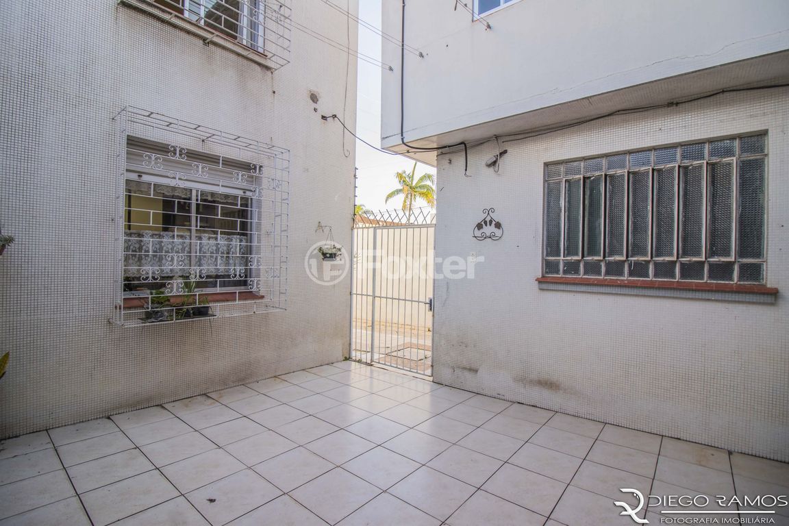 casa sobrado para comprar em Visconde de Macaé, 240 - foto 28