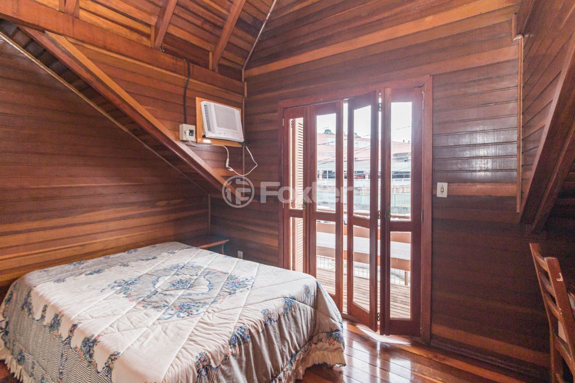 casa sobrado para comprar em Zeferino Dias, 823 - foto 15