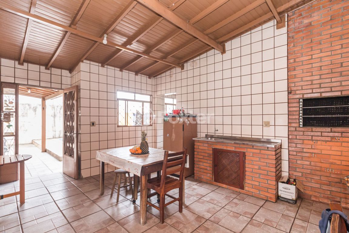casa sobrado para comprar em Zeferino Dias, 823 - foto 29