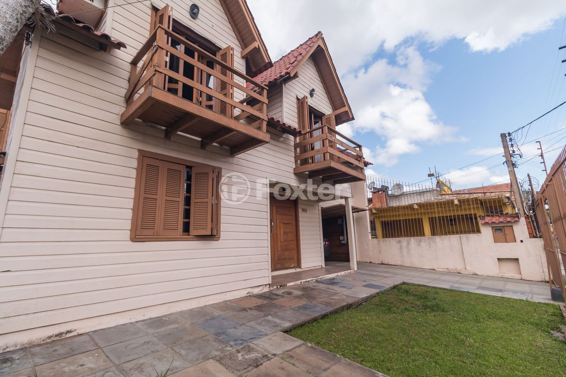 casa sobrado para comprar em Zeferino Dias, 823 - foto 35