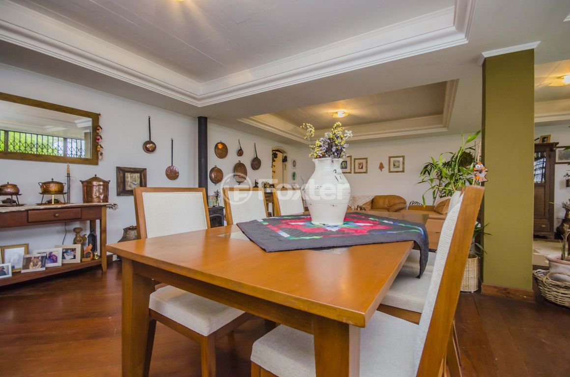 casa sobrado para comprar em Doutor Benjamin Camozato, 70 - foto 9