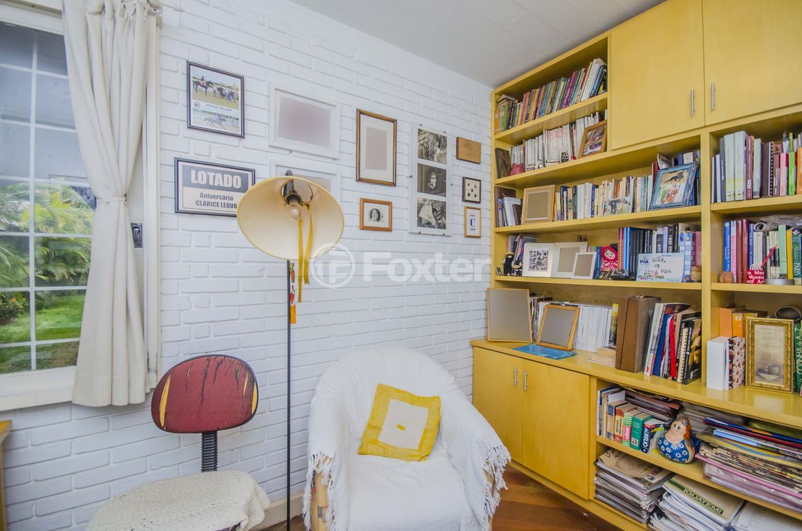 casa sobrado para comprar em Doutor Benjamin Camozato, 70 - foto 13