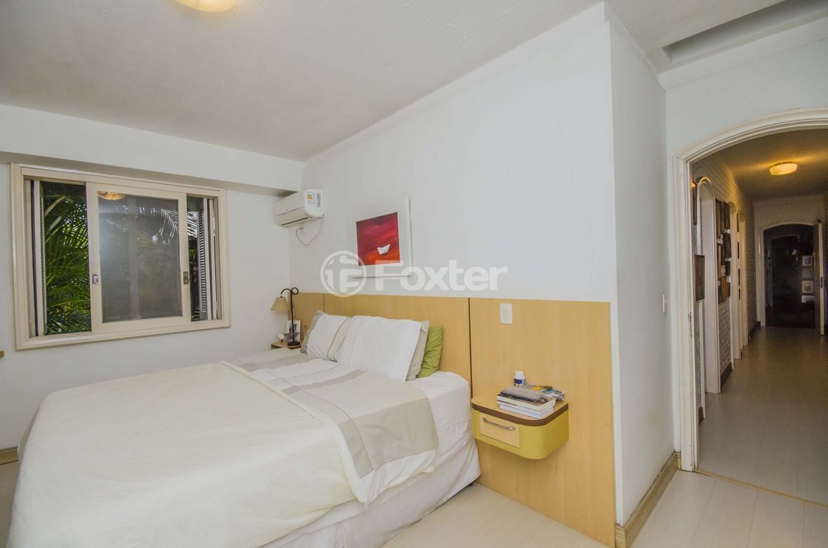 casa sobrado para comprar em Doutor Benjamin Camozato, 70 - foto 18
