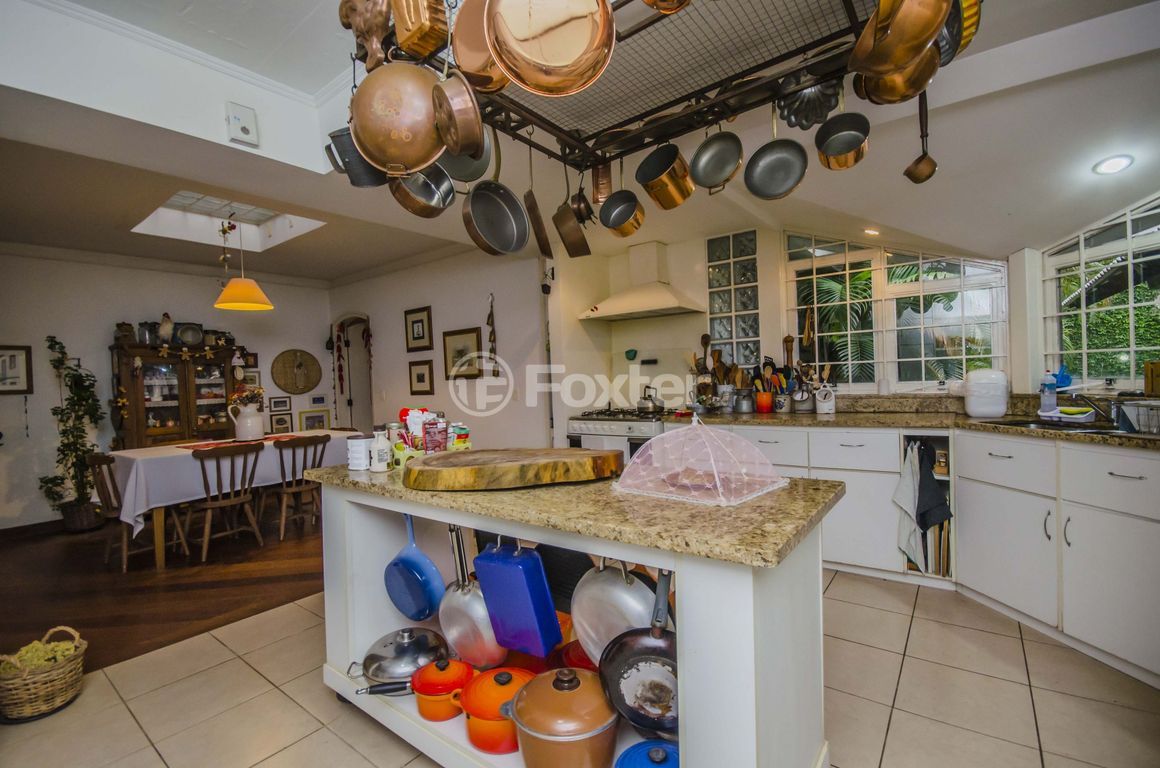 casa sobrado para comprar em Doutor Benjamin Camozato, 70 - foto 28