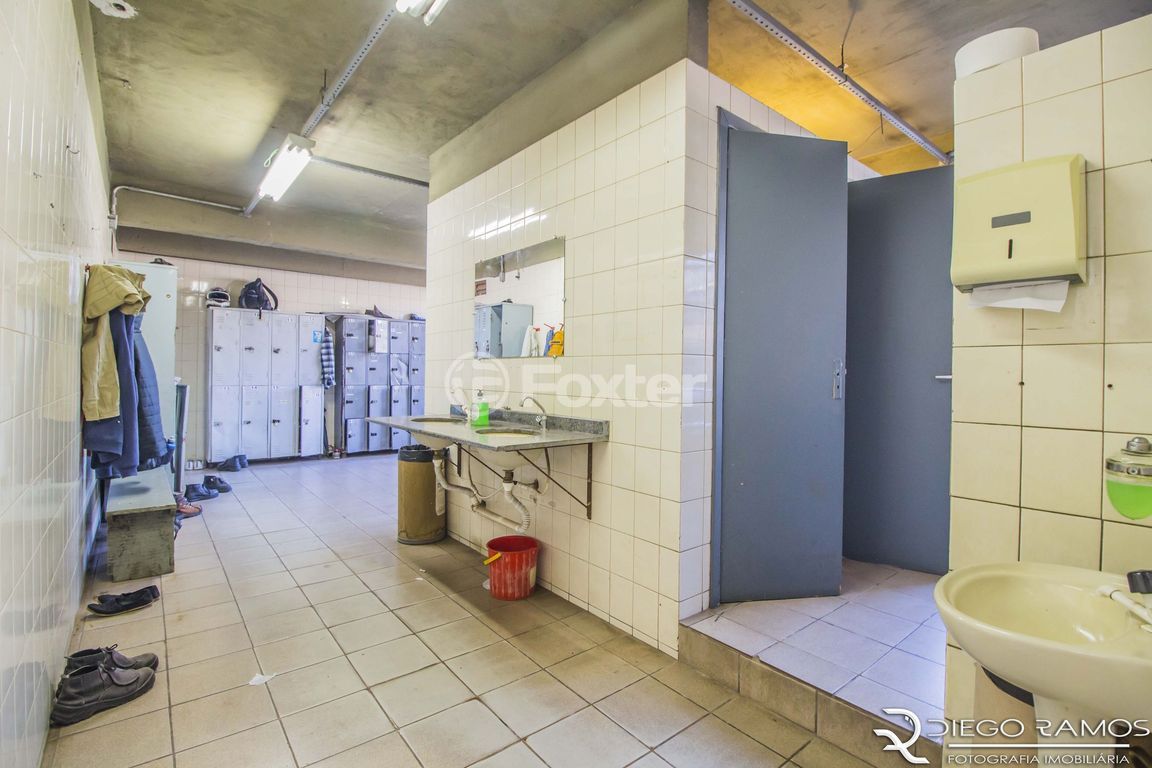 galpao deposito pavilhao para comprar em Doutor Heinzelmann, 187 - foto 9