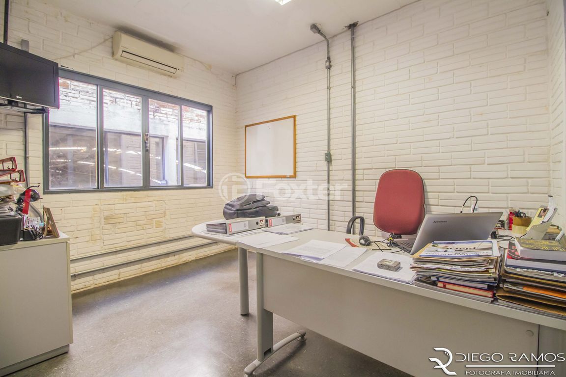 galpao deposito pavilhao para comprar em Doutor Heinzelmann, 187 - foto 20