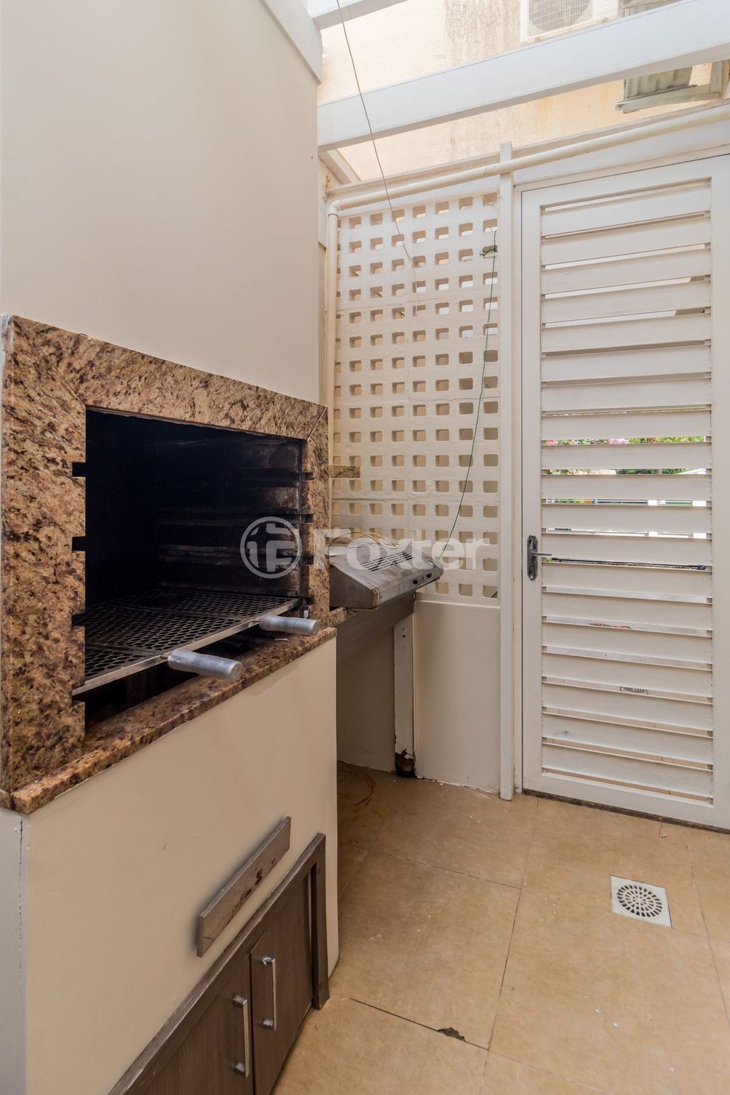 casa sobrado para comprar em Cangussu, 674 - foto 35