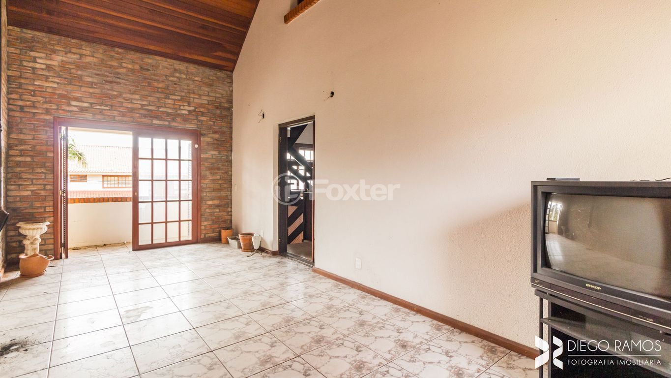 casa sobrado para comprar em Kyve T. Knijnik, 20 - foto 29