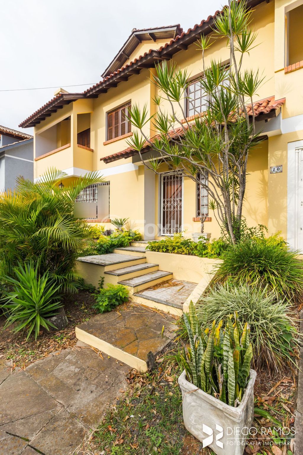 casa sobrado para comprar em Kyve T. Knijnik, 20 - foto 56