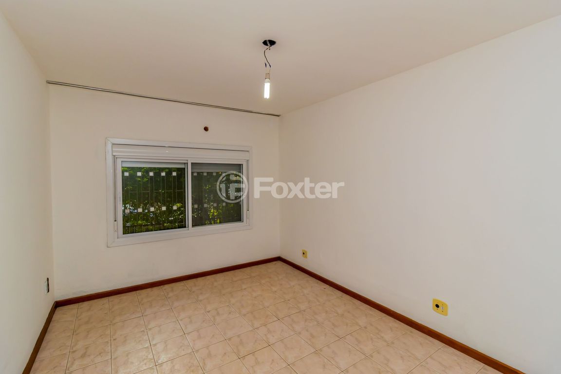 casa sobrado para comprar em Antônio Josephino Perrone, 243 - foto 8