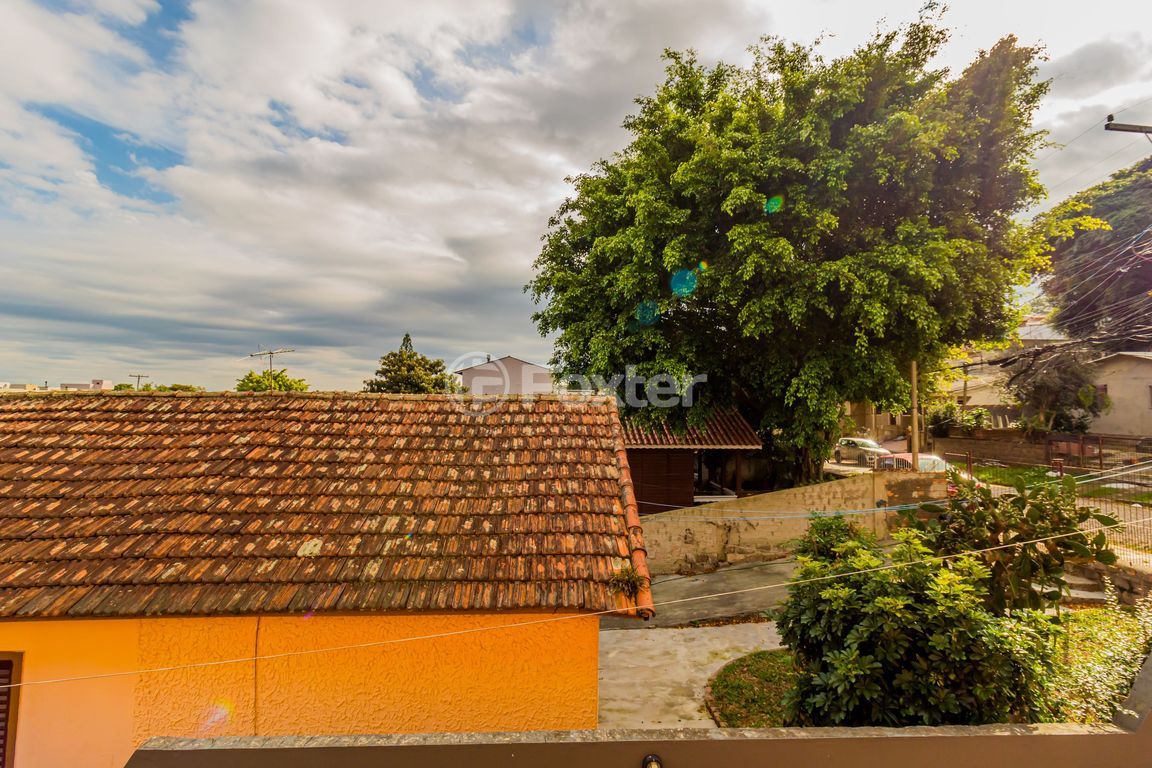 casa sobrado para comprar em Antônio Josephino Perrone, 243 - foto 19