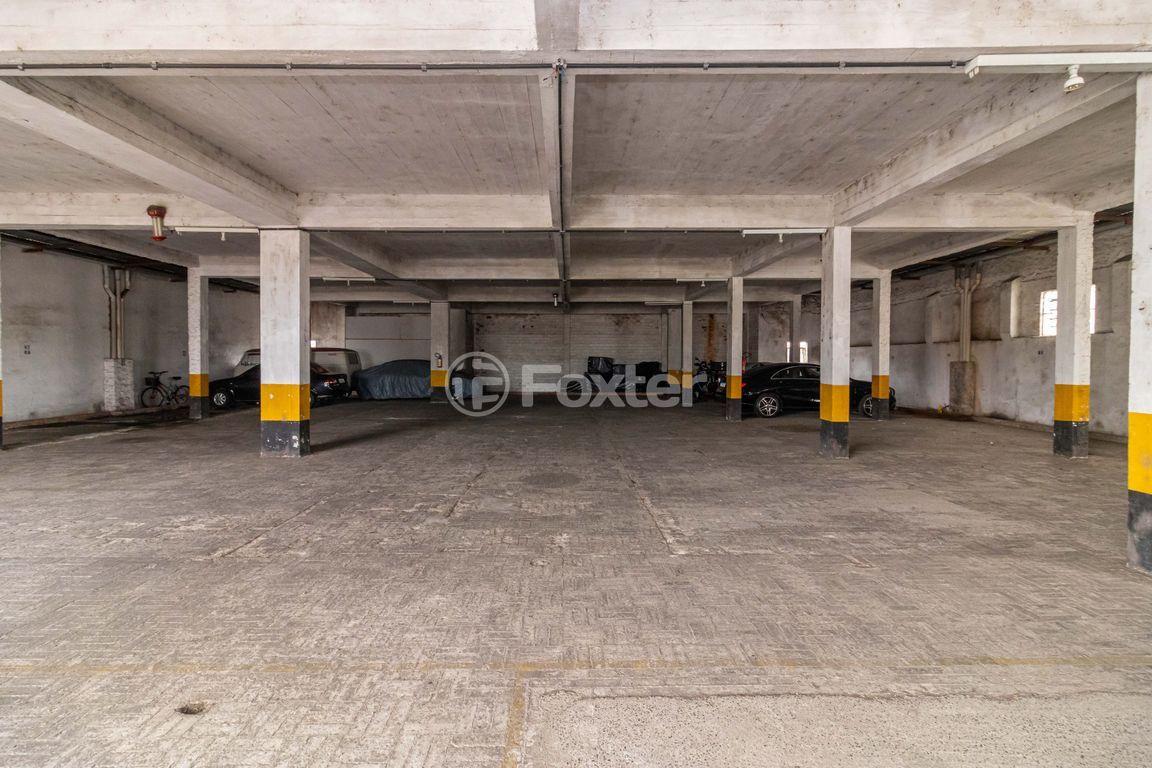 Prédio para comprar em São Pedro, 622 - foto 15