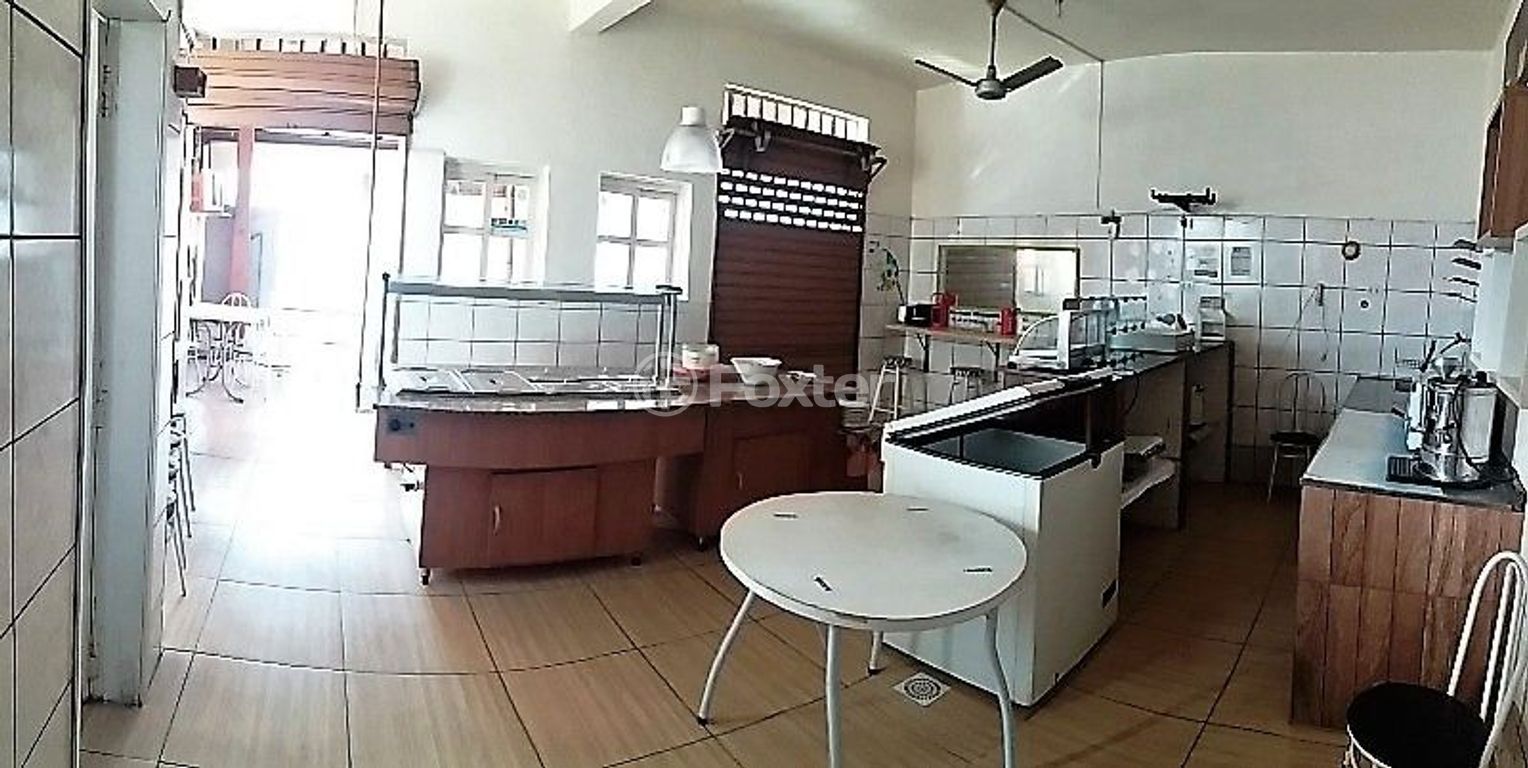 casa sobrado para comprar em Major Dionísio Dorneles, 129 - foto 18