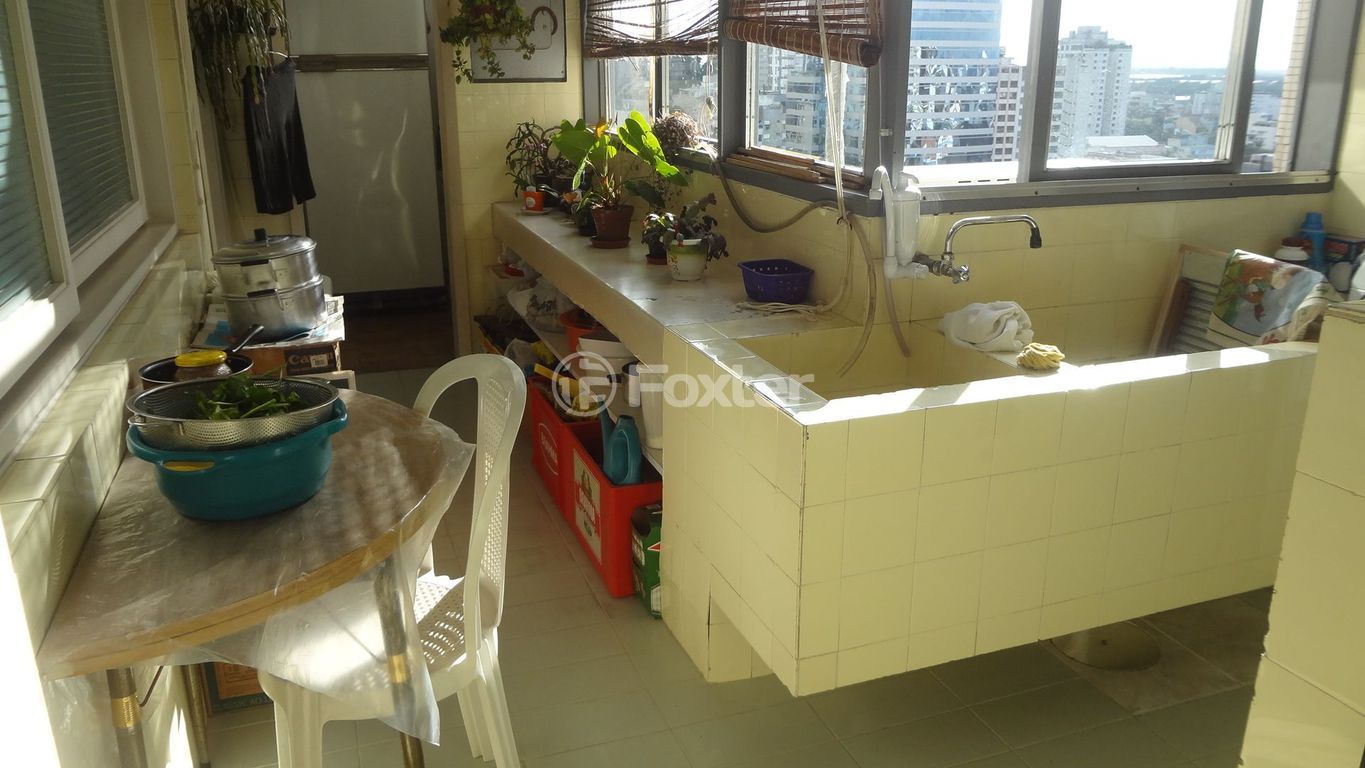 Apartamento para comprar em VINTE E QUATRO DE OUTUBRO, 1000 - foto 31