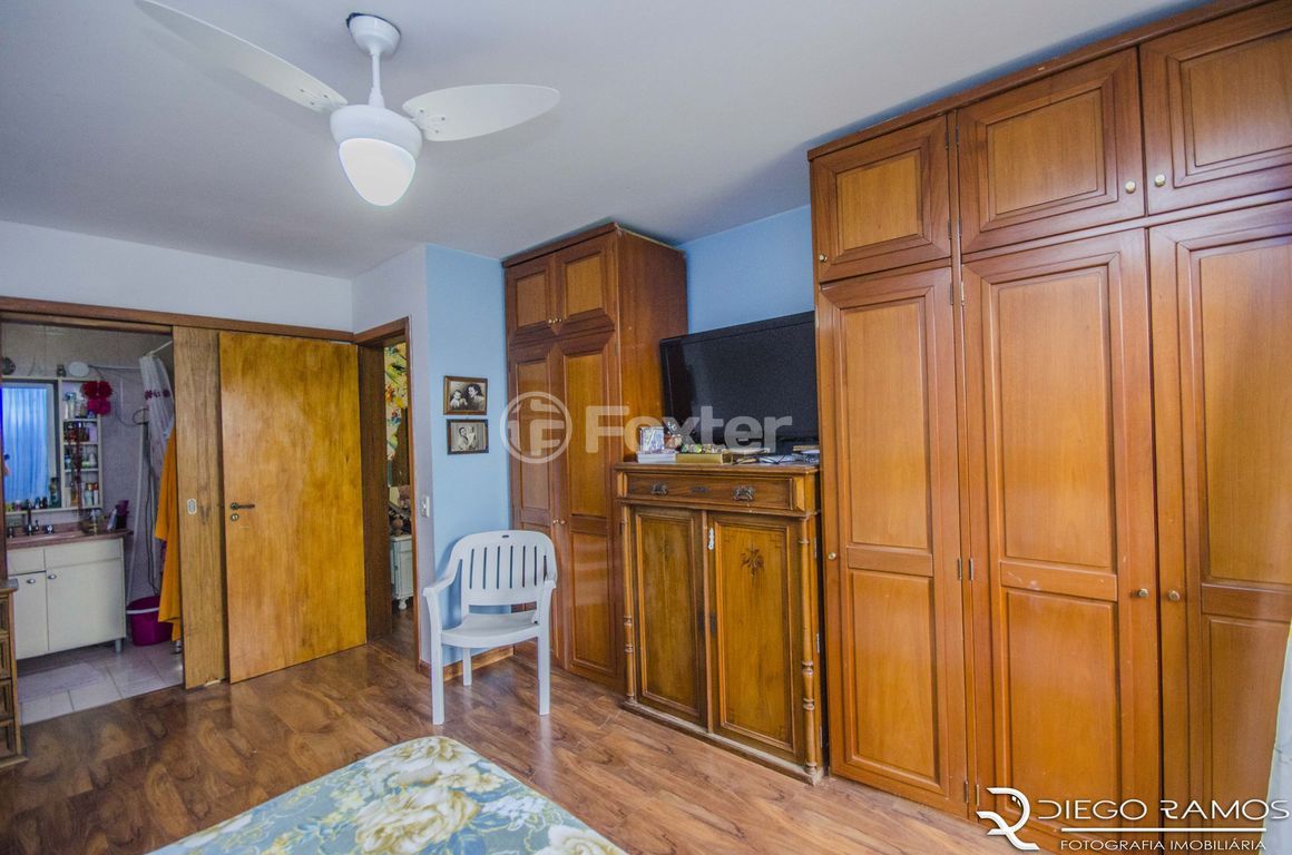 casa sobrado para comprar em Roque Calage, 382 - foto 13