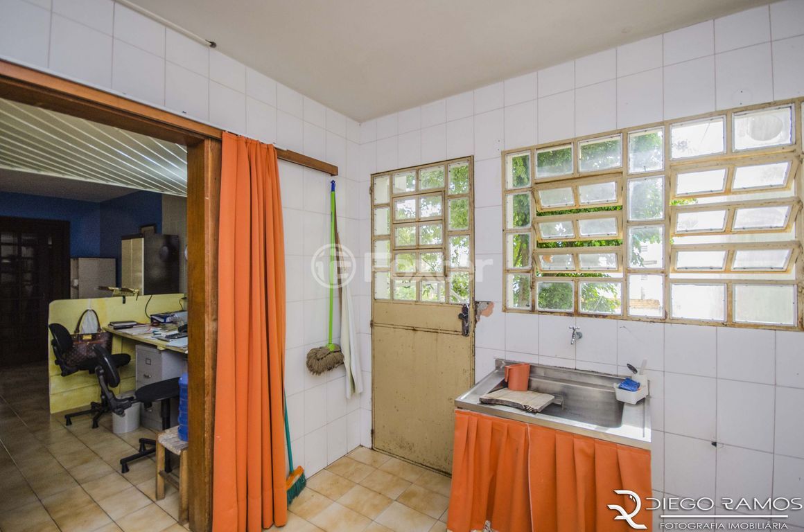 casa sobrado para comprar em Roque Calage, 382 - foto 20
