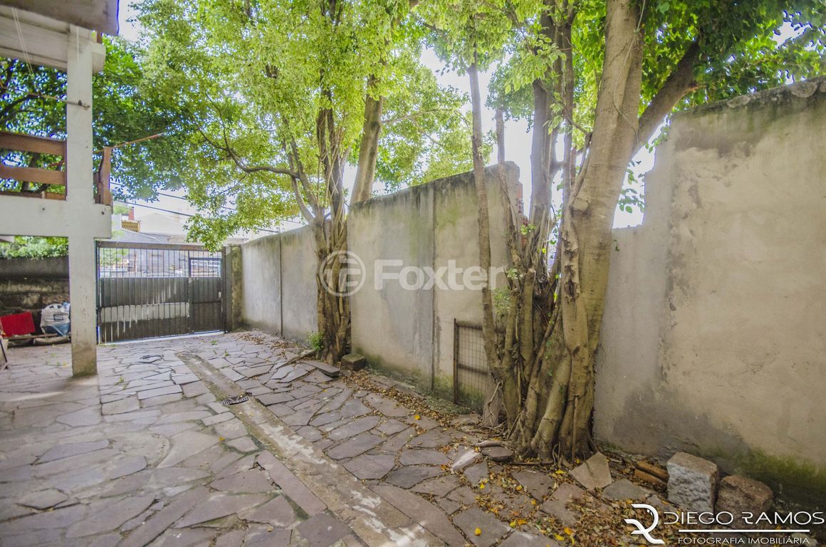 casa sobrado para comprar em Roque Calage, 382 - foto 24
