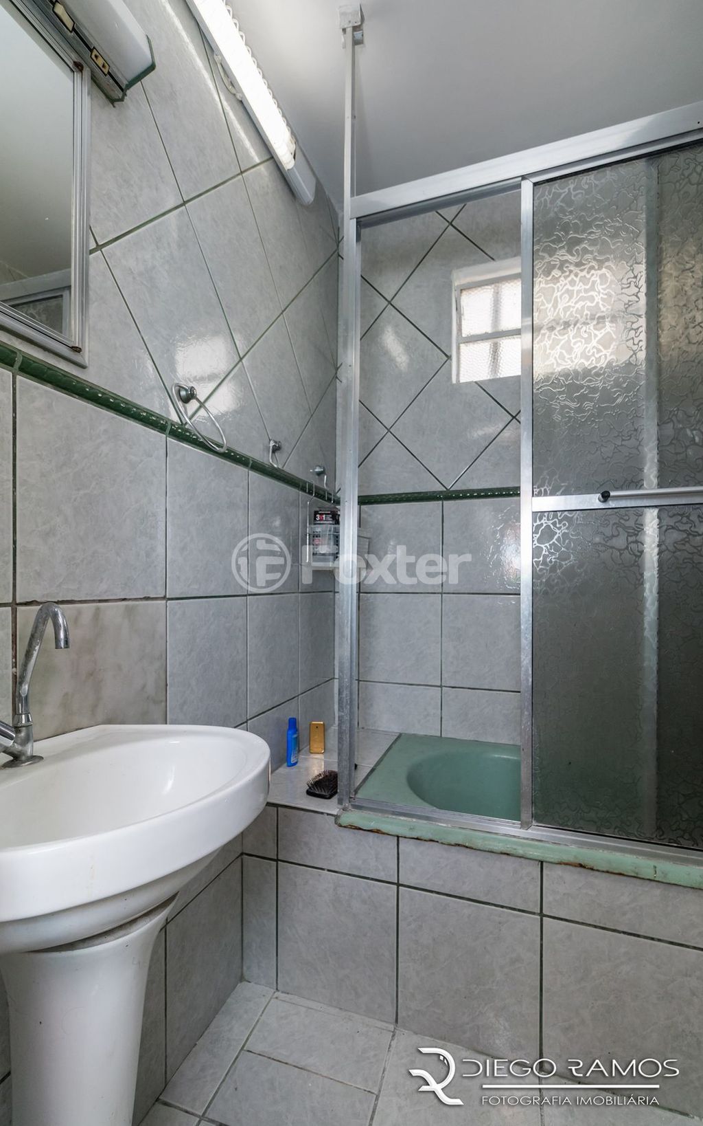 casa sobrado para comprar em Bernardo Guimarães, 148 - foto 14
