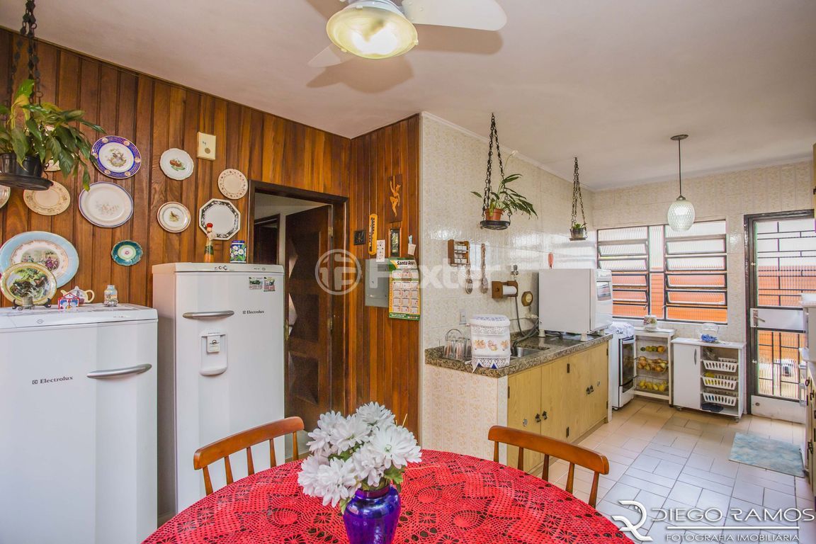 casa sobrado para comprar em Jacuí, 1188 - foto 18