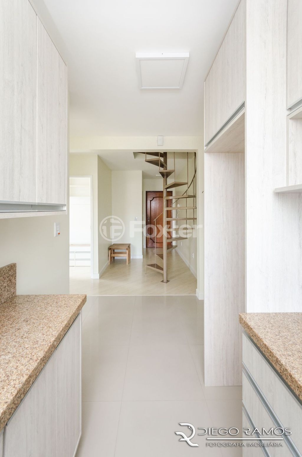 Cobertura para comprar em Fagundes Varela, 197 - foto 29