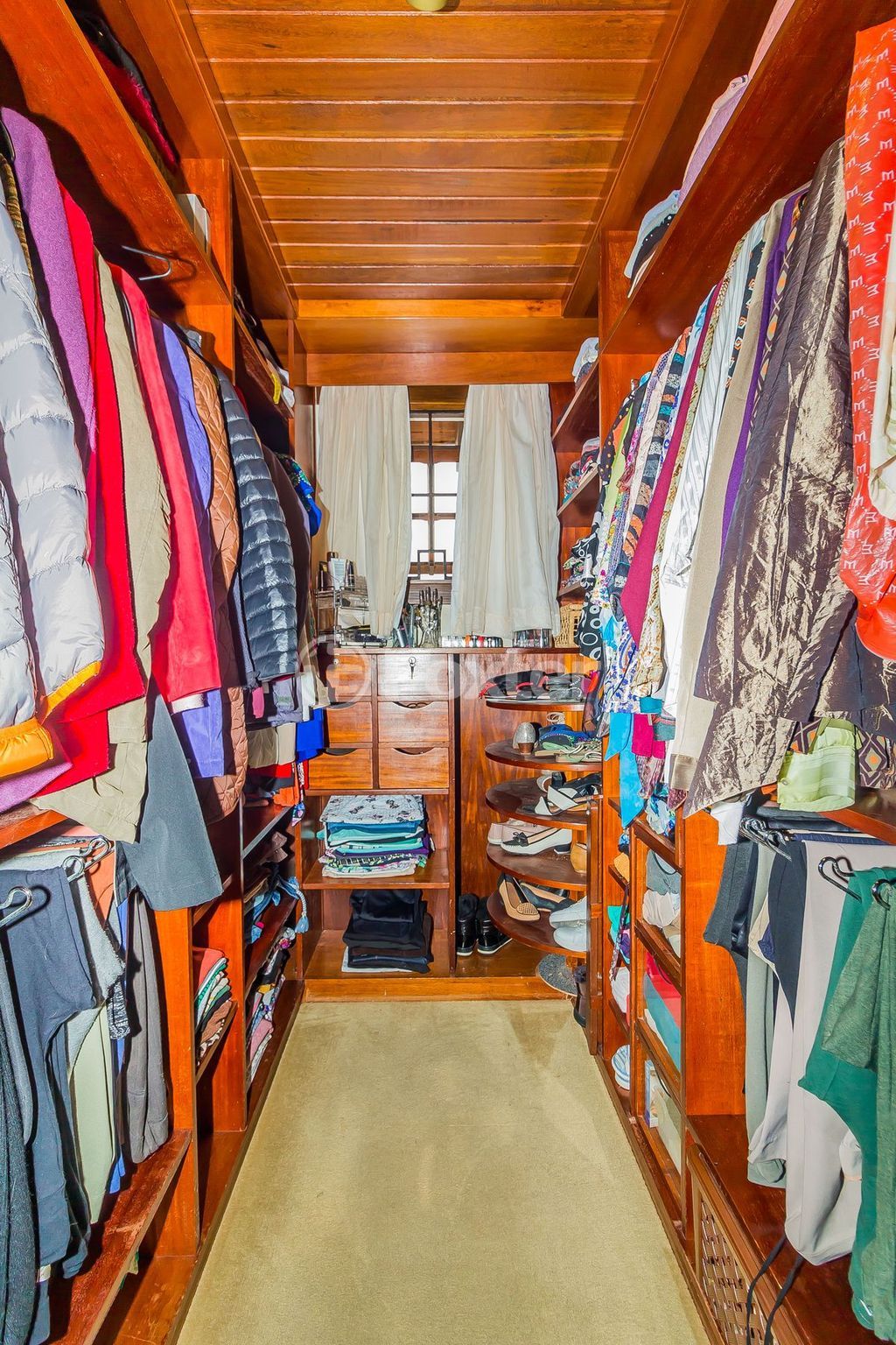 casa sobrado para comprar em Engenheiro Coelho Parreira, 384 - foto 15
