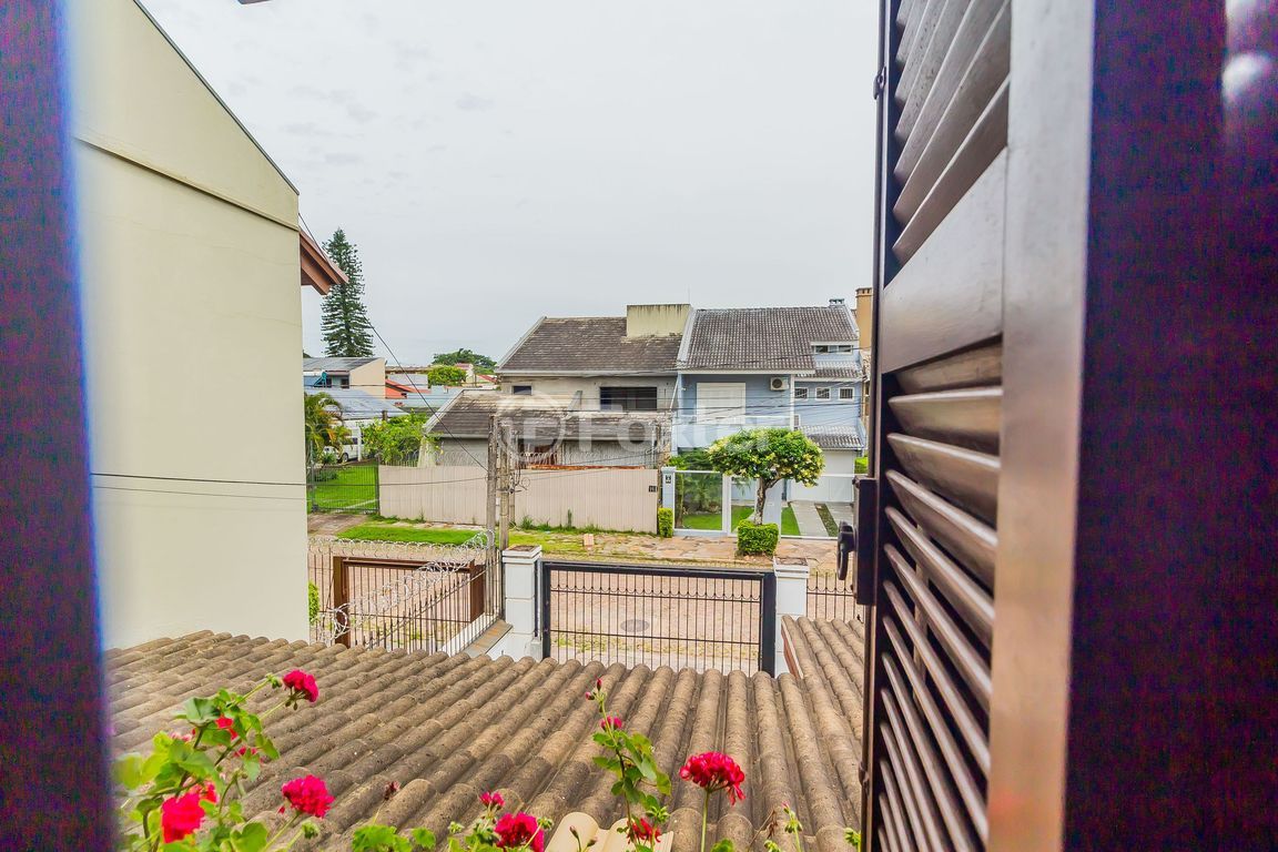 casa sobrado para comprar em Engenheiro Coelho Parreira, 384 - foto 28