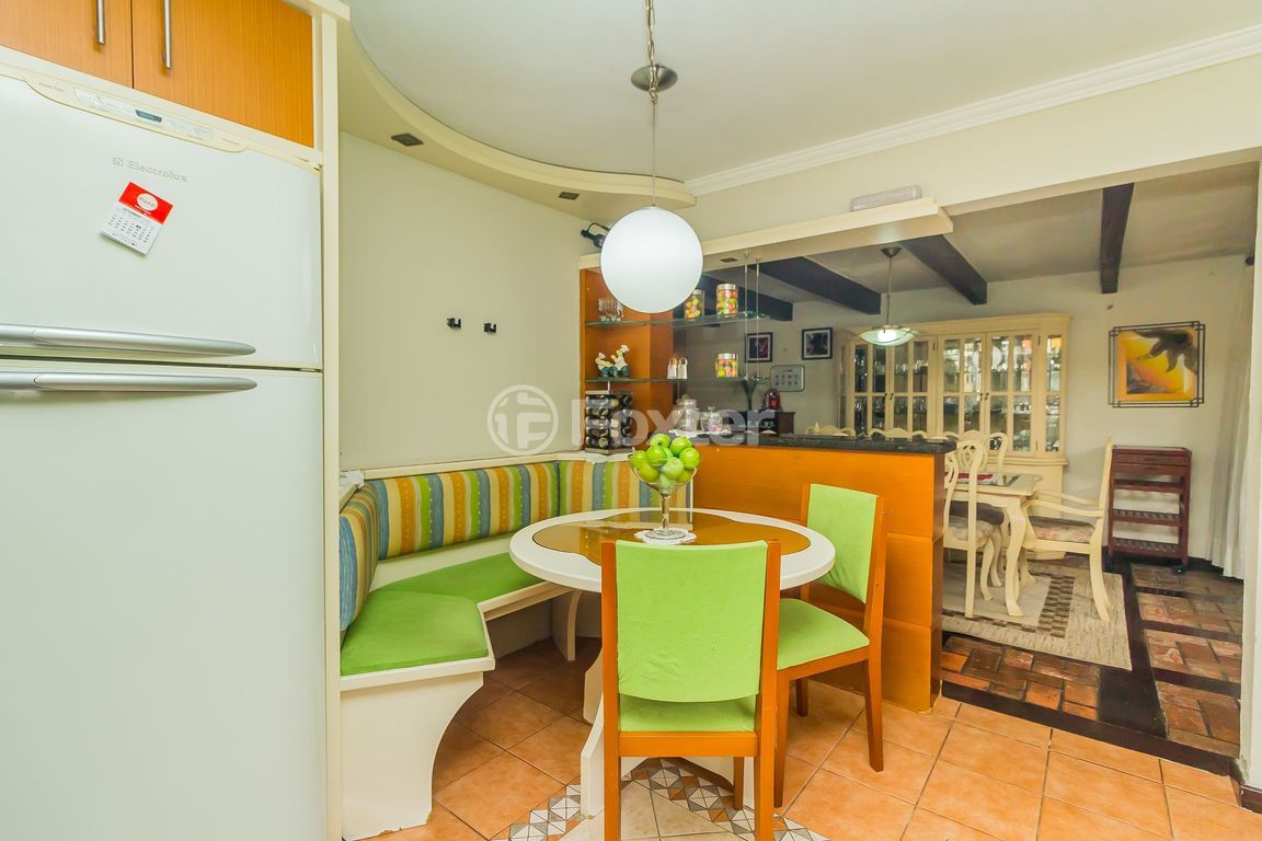 casa sobrado para comprar em Engenheiro Coelho Parreira, 384 - foto 33