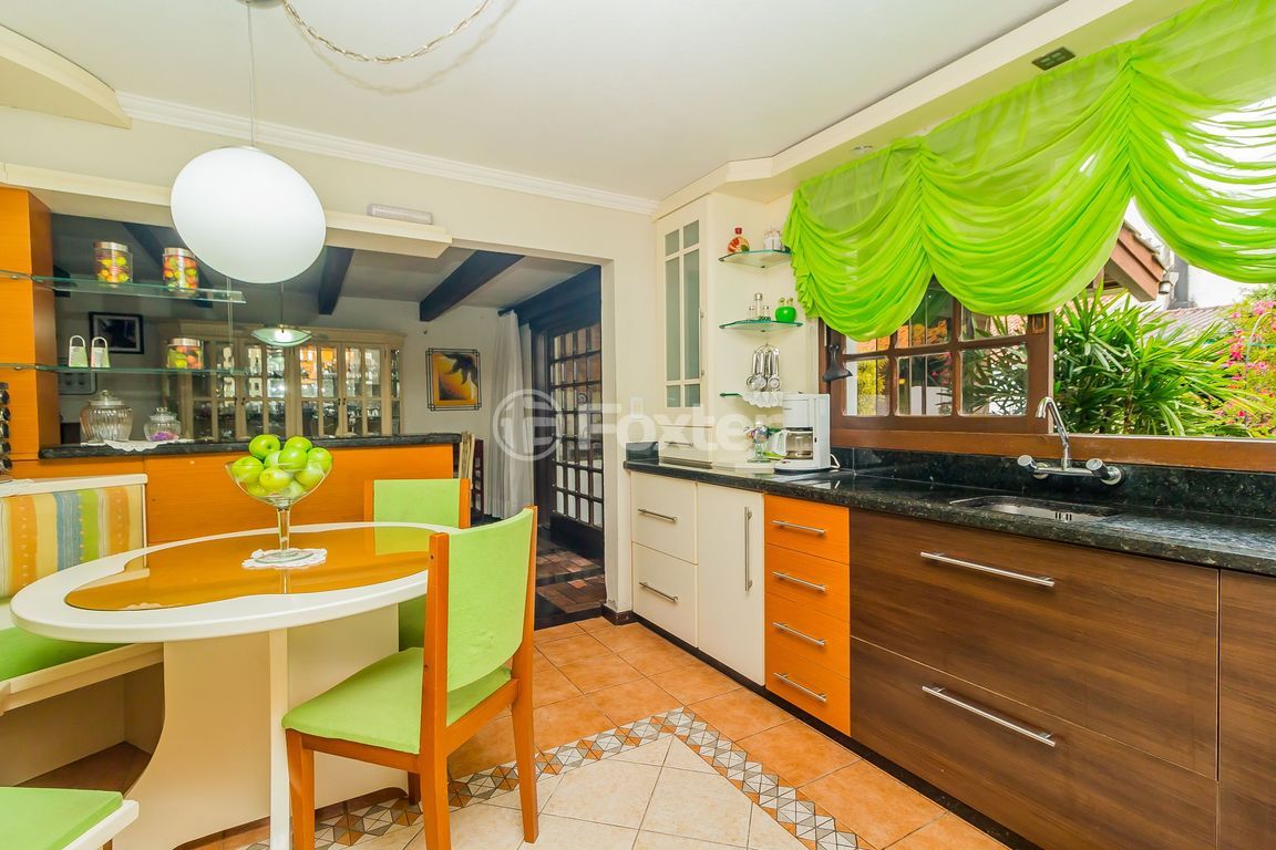 casa sobrado para comprar em Engenheiro Coelho Parreira, 384 - foto 34