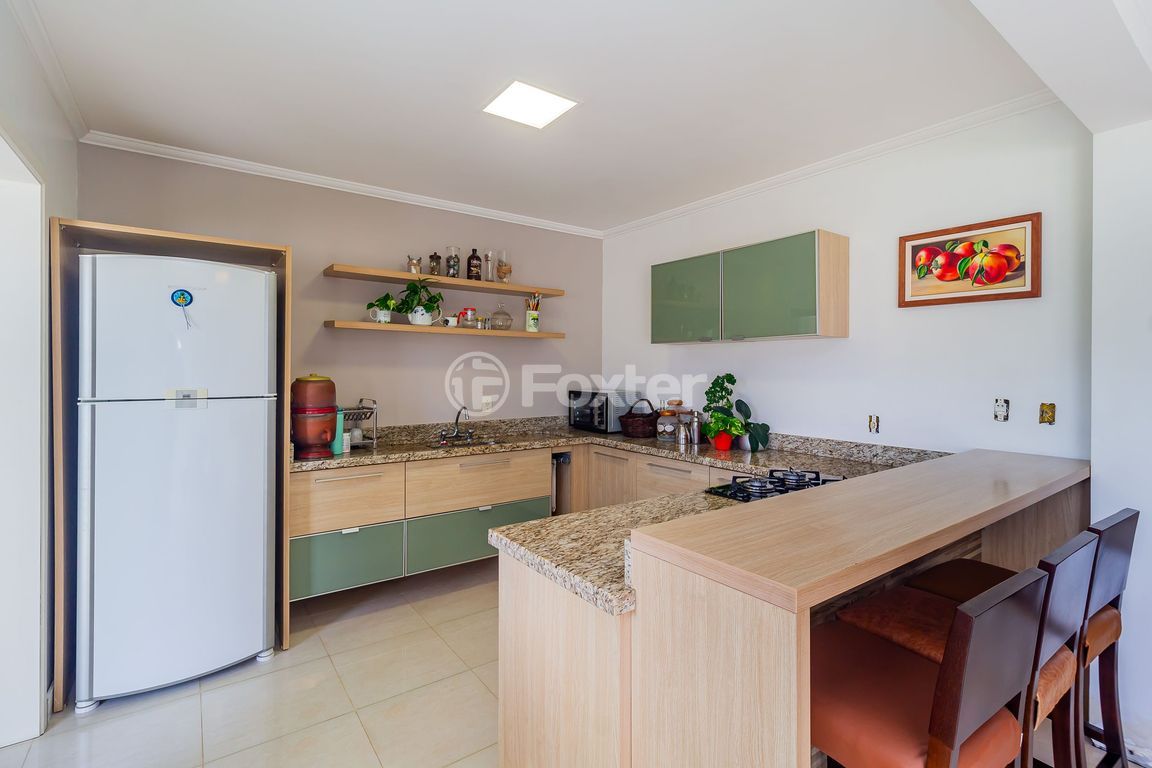 casa sobrado para comprar em Espírito Santo, Porto Alegre - foto 1