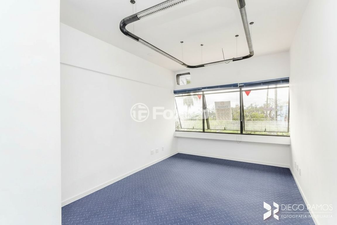 consultorio sala conjunto para comprar em Petrópolis, Porto Alegre - foto 1