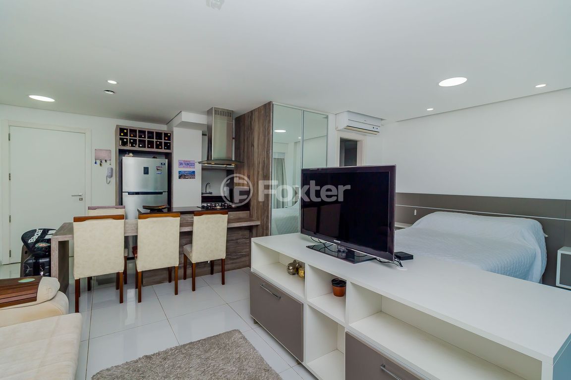 Loft/Flat para comprar em Borges de Medeiros, 2277 - foto 19