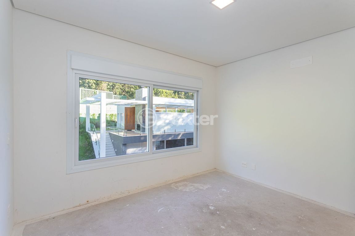 Casa em condominio para comprar em Doutor Ney de Castilhos Ferreira, 300 - foto 47