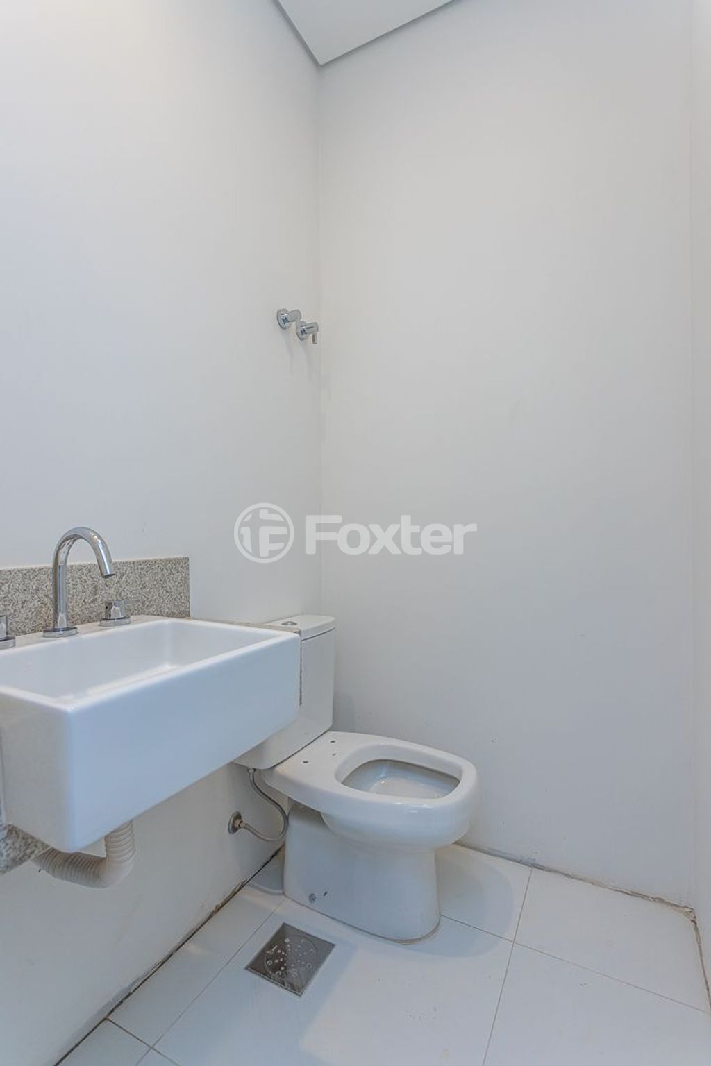 Casa em condominio para comprar em Doutor Ney de Castilhos Ferreira, 300 - foto 42