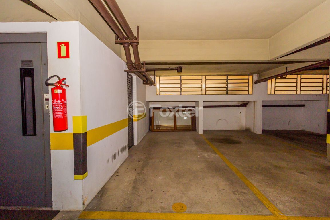Cobertura para comprar em Carlos Trein Filho, 775 - foto 54