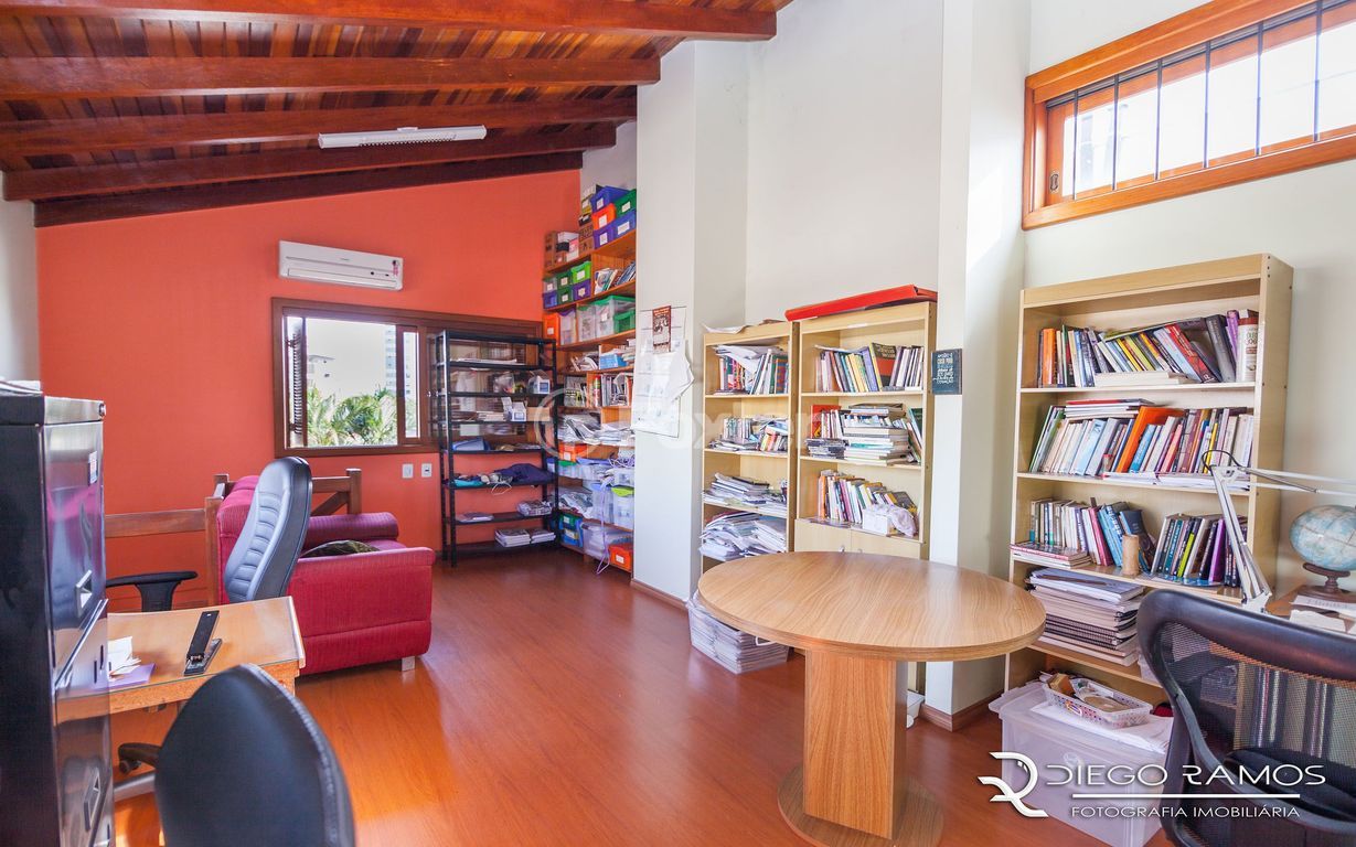 casa sobrado para comprar em Engenheiro José Maria de Carvalho, 555 - foto 20