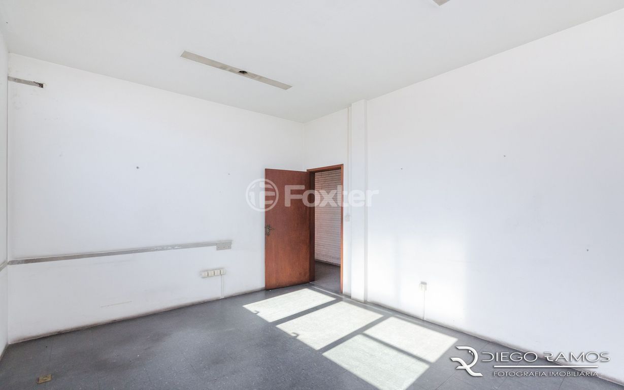 Prédio para comprar em Ernesto da Fontoura, 294 - foto 22