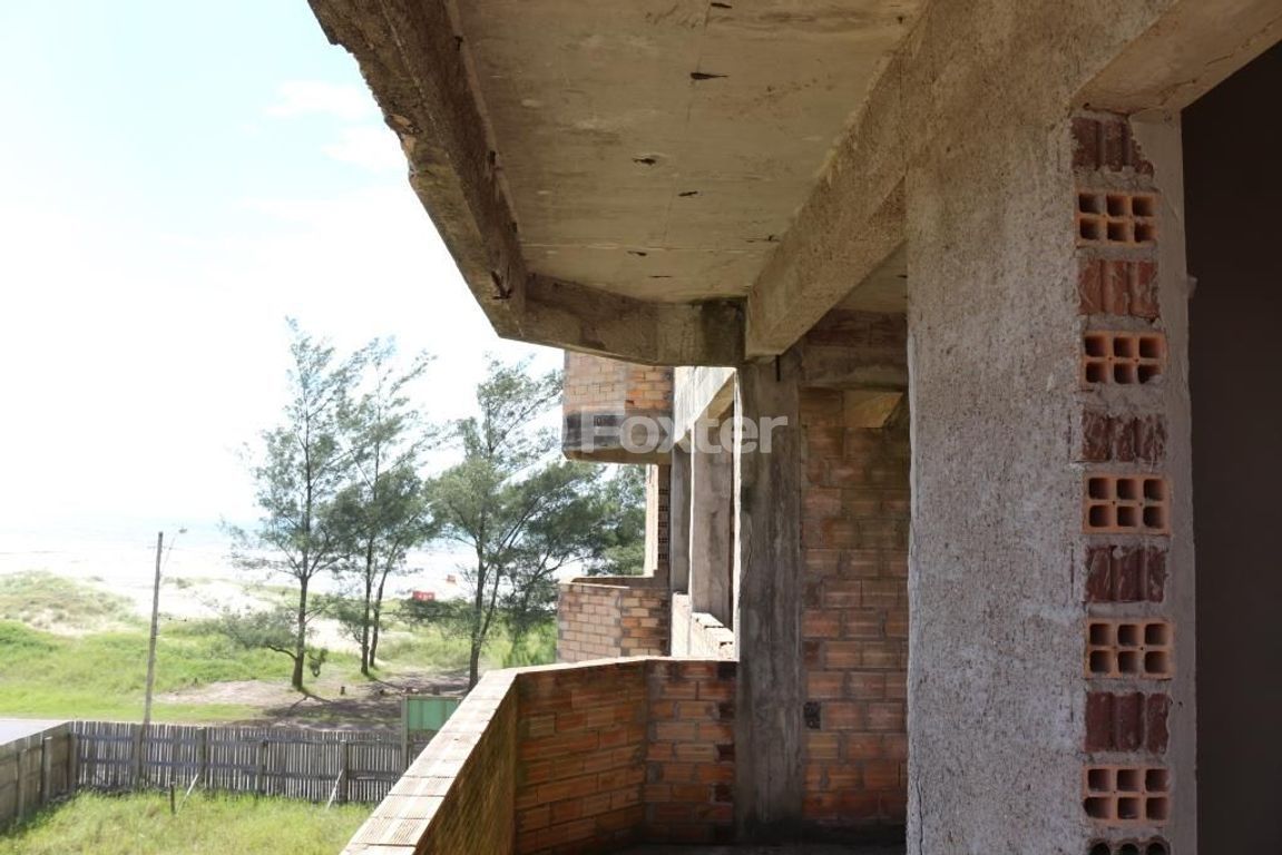 Prédio para comprar em Beira Mar, 3281 - foto 30