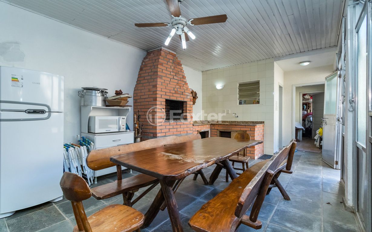 casa sobrado para comprar em Professora Cecy Cordeiro Thofehrn, 295 - foto 20