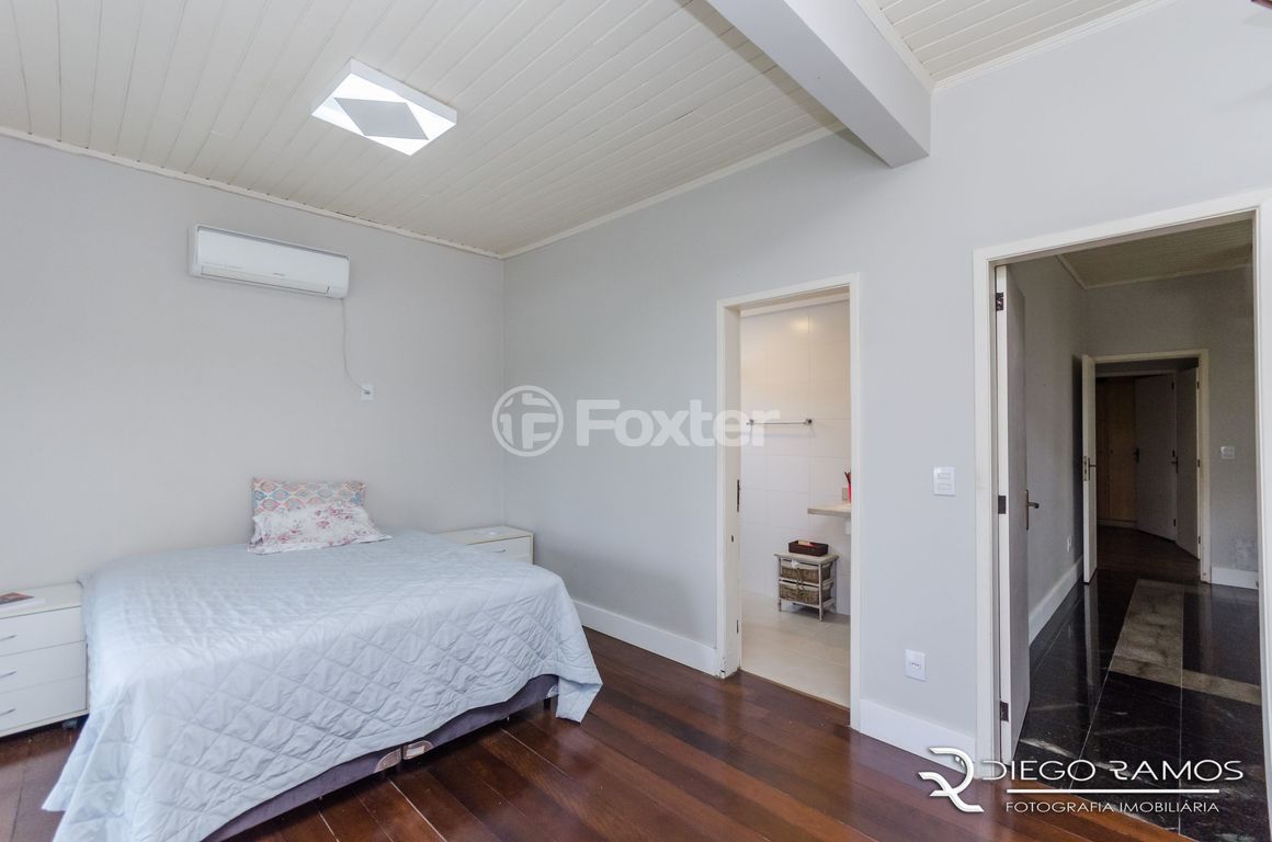 casa sobrado para comprar em Professora Bernadeth da Rocha Jackle, 100 - foto 8