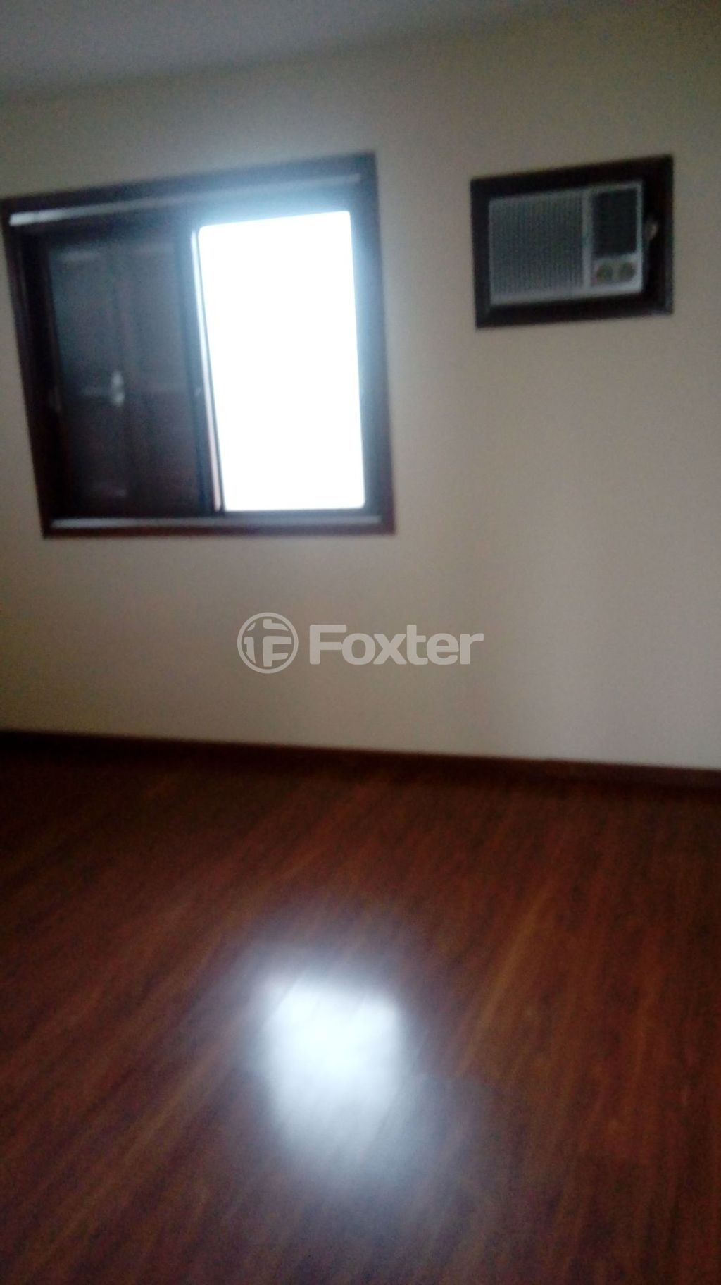 casa sobrado para comprar em Guarujá, Porto Alegre - foto 1
