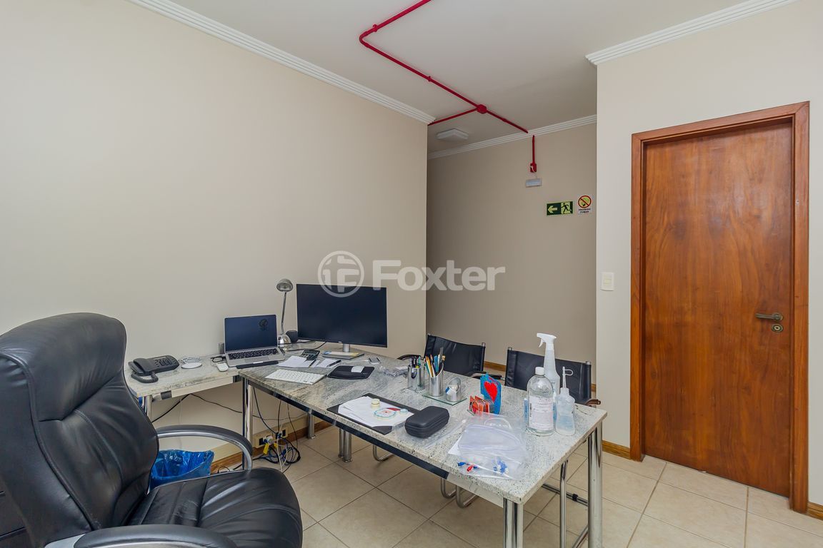 Prédio para comprar em Teixeira Mendes, 588 - foto 7