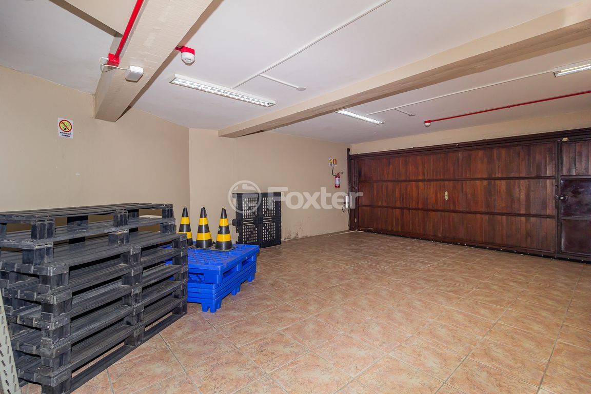 Prédio para comprar em Teixeira Mendes, 588 - foto 37