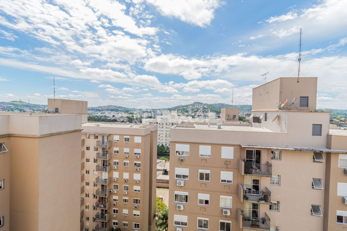Apartamento para comprar em Otto Niemeyer, 1702 - foto 28
