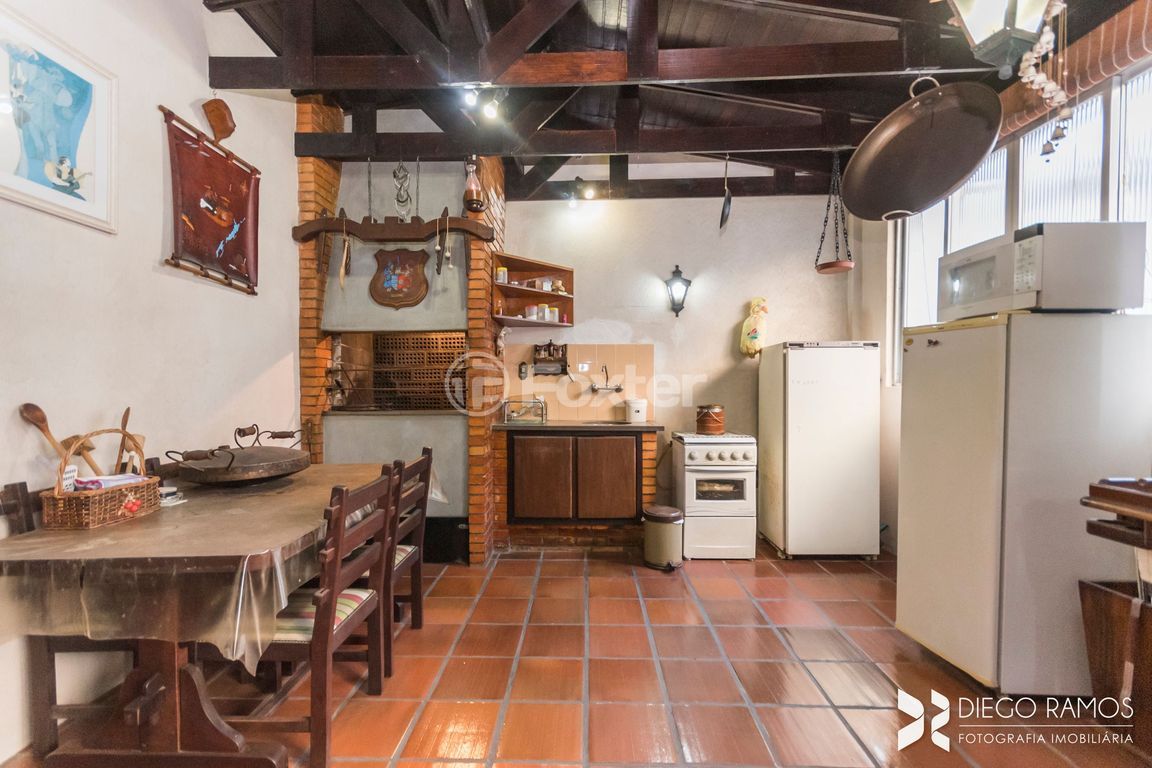 Prédio para comprar em Felipe Neri, 218 - foto 9