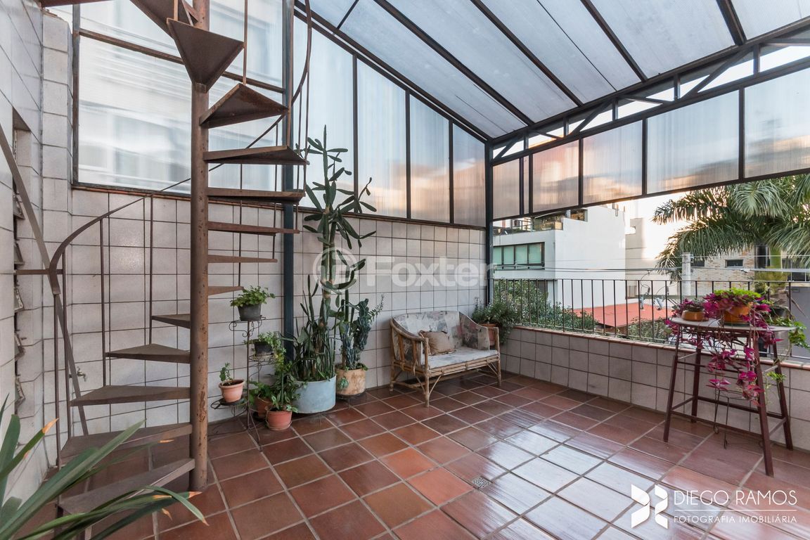 Prédio para comprar em Felipe Neri, 218 - foto 13